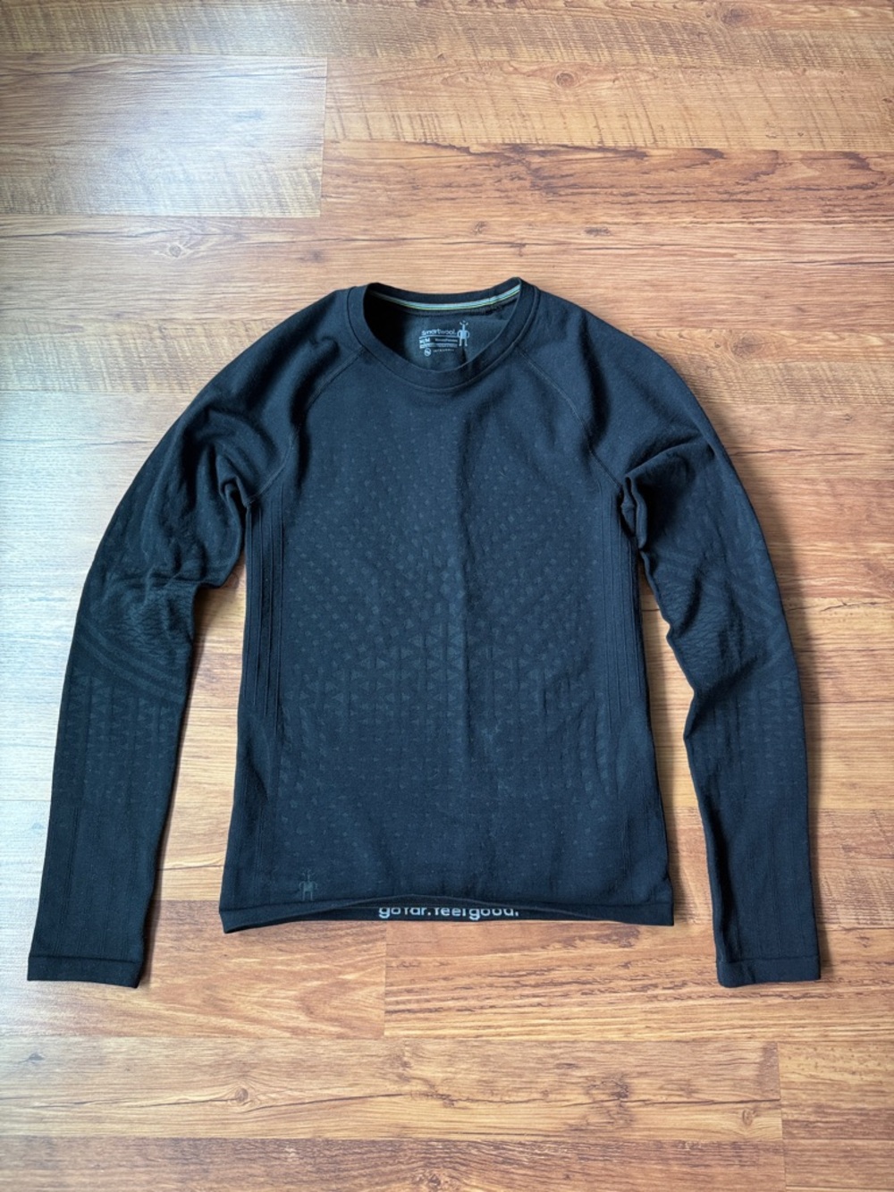 Smartwool Women's Intraknit Black Crew Neck Base Layer